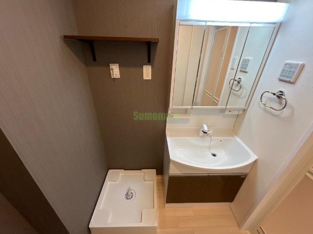 その他設備　洗髪洗面化粧台・洗濯機置き場