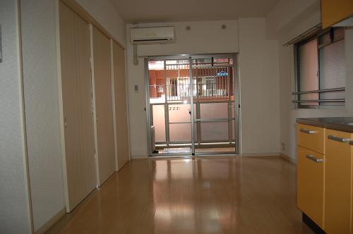 居室・リビング　同物件参考他部屋