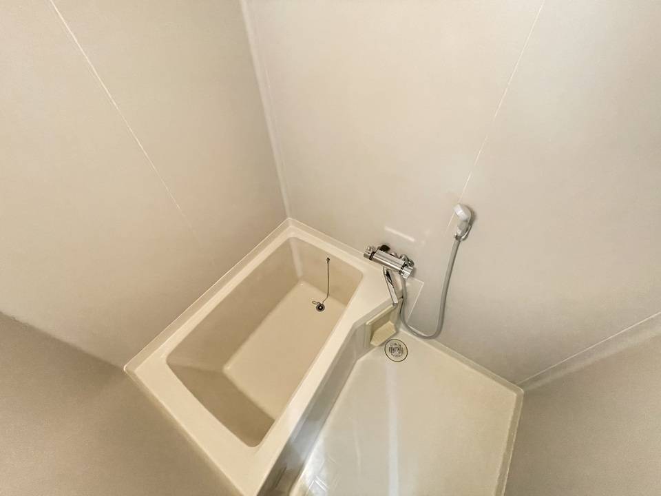 バス・シャワールーム　浴室