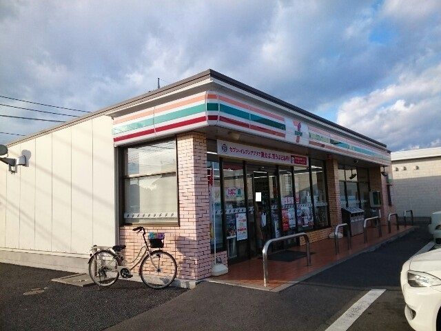 コンビニ　セブンイレブン江木東沖店（コンビニ）まで90m
