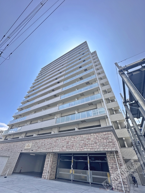 建物外観　優しい色で構成された外観は、爽やかで洗練された雰囲気＾＾