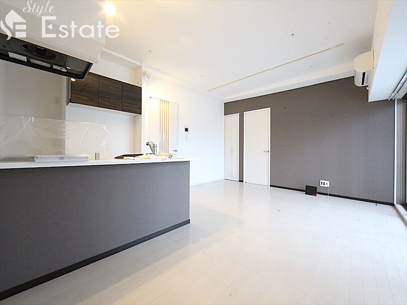 居室・リビング　内装