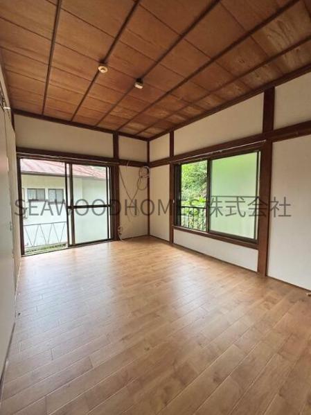 その他　温かみ溢れるフローリングです。