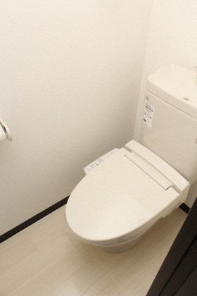 トイレ　シャワートイレ★