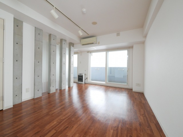 居室・リビング　★初期費用軽減可能！★充実の設備完備！★駅近くで便利な立地！