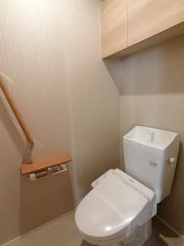 トイレ　トイレ