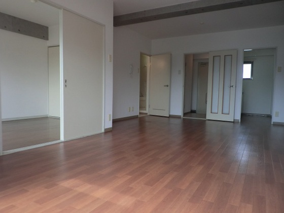 居室・リビング　※他のお部屋の写真を使用しています。