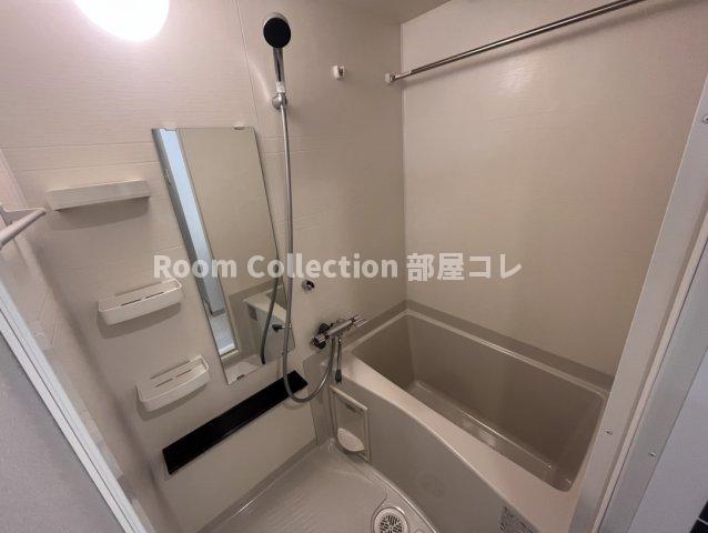 バス・シャワールーム　※同物件他部屋写真　反転・色違いの場合有　現状優先