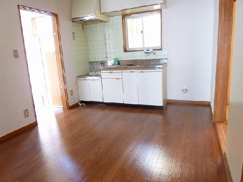 居室・リビング　※写真は別室です