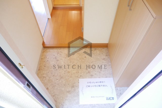 玄関　明るい玄関です