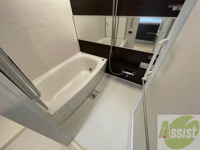 バス・シャワールーム　疲れを癒すには湯船でゆっくりするのが良いですよ。