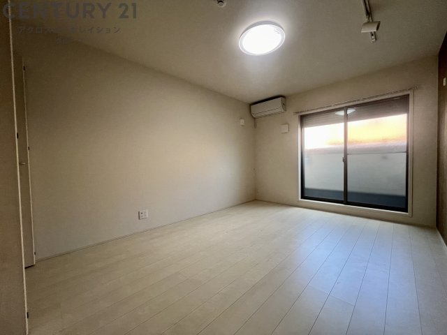 居室・リビング　エアコン付きで初期費用を抑えられます☆