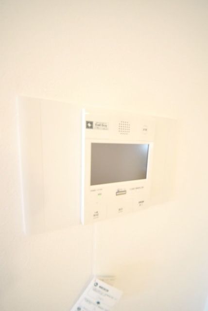 セキュリティ　★安心のモニター付きインターフォンです★