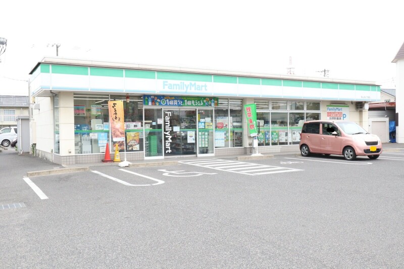 コンビニ　ファミリーマート　岡山今七丁目店（コンビニ）まで692m