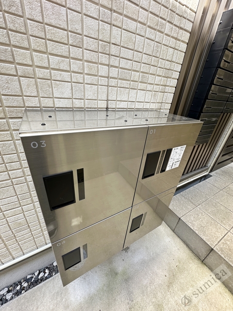 ロビー　便利な宅配ボックス完備♪♪