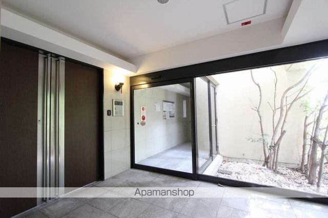 ロビー　ロビー