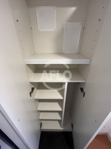 収納　ドゥーエ江坂III　シューズボックス