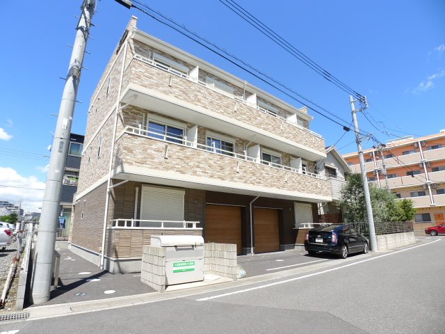 建物外観　三郷中央キャスト壱番館のご紹介は住まいの窓口アソシエにお任せ