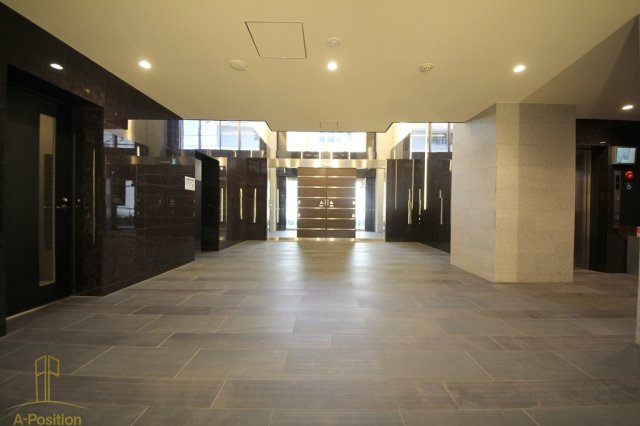 ロビー　エスリード新福島