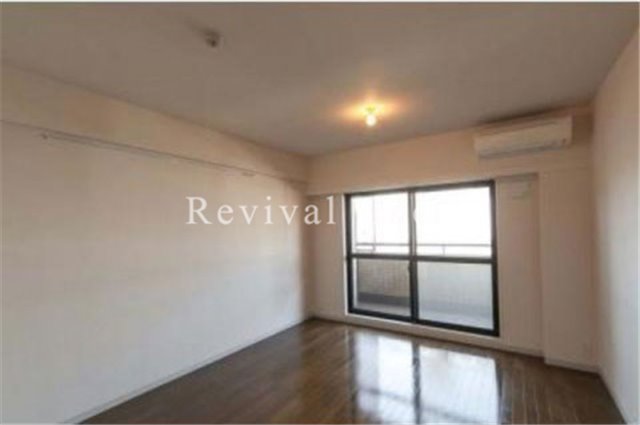 居室・リビング　解放感あり家具配置のしやすい広々したリビング