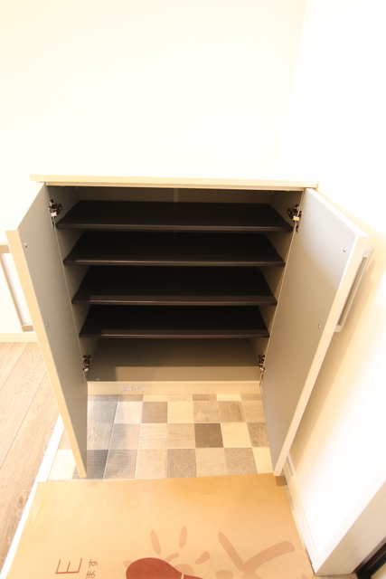 玄関　シューズボックス♪