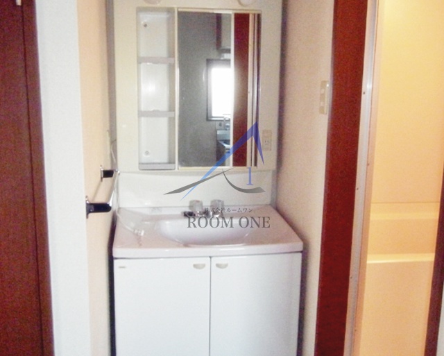 洗面設備　洗面台です。