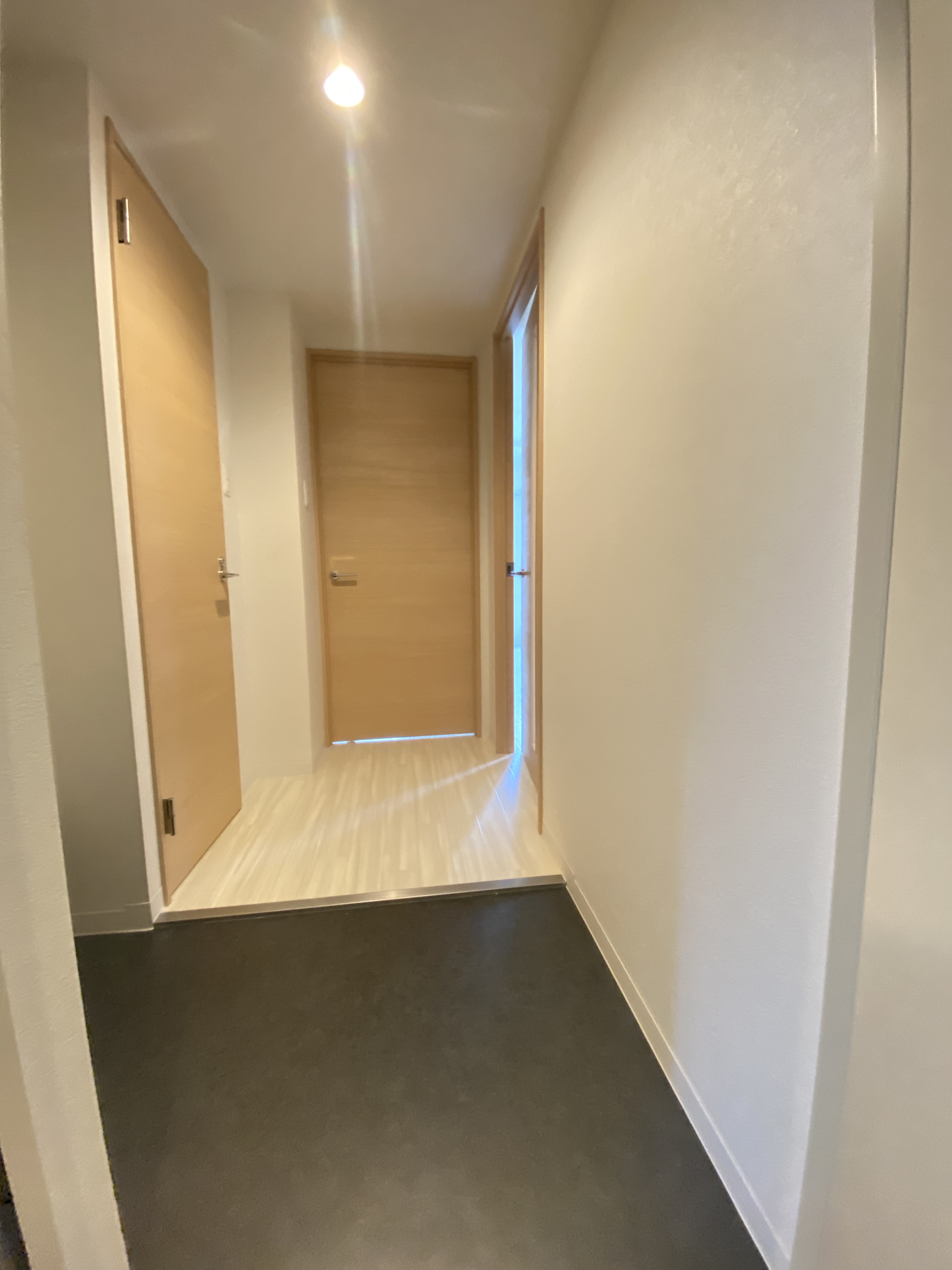 玄関　広々とした玄関です！