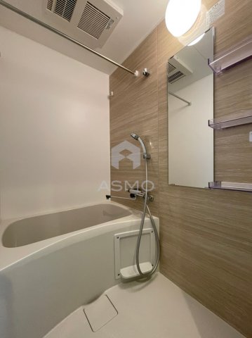 バス・シャワールーム　同マンション別部屋　参考写真