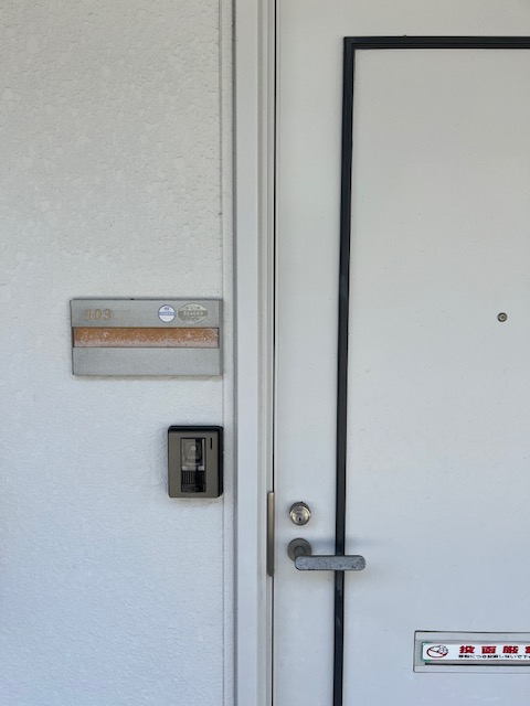 玄関　明るい玄関です