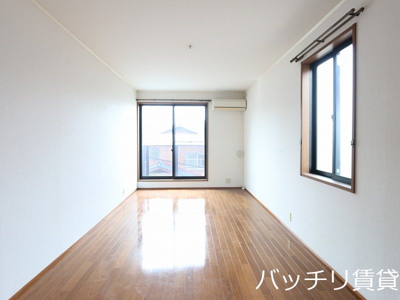 居室・リビング　別号室の画像。現況優先