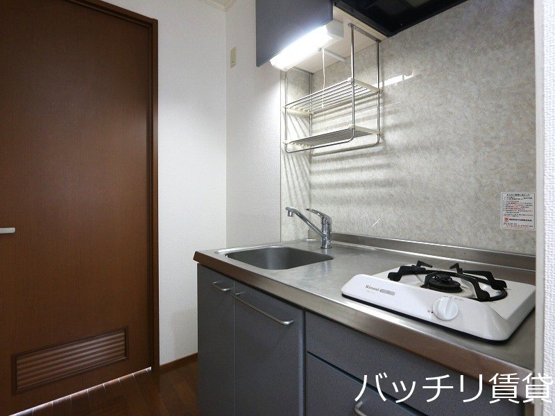 キッチン　別号室の画像。現況優先