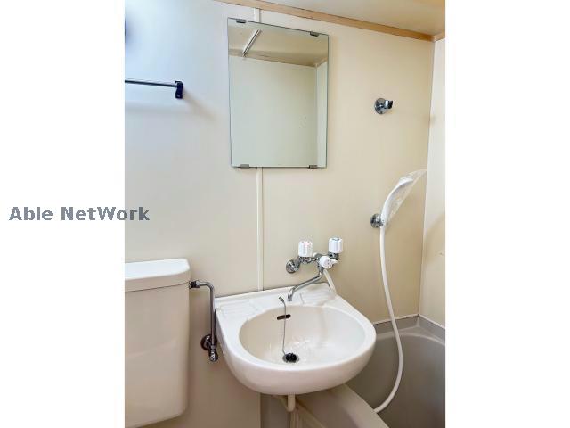 洗面設備　※同型タイプです。（202）