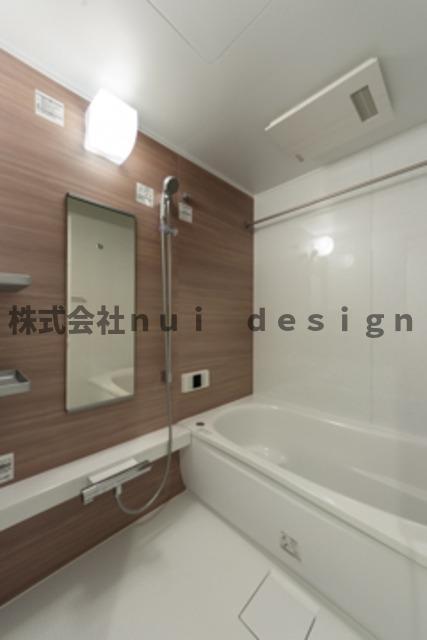 バス・シャワールーム　同タイプ住戸参照