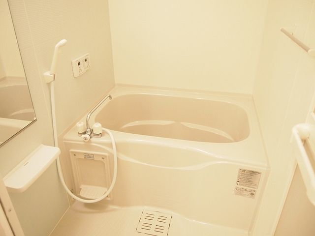バス・シャワールーム　日々の暮らしに欠かせないお風呂です