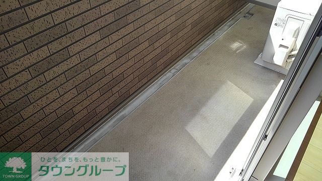 バルコニー　バルコニー
