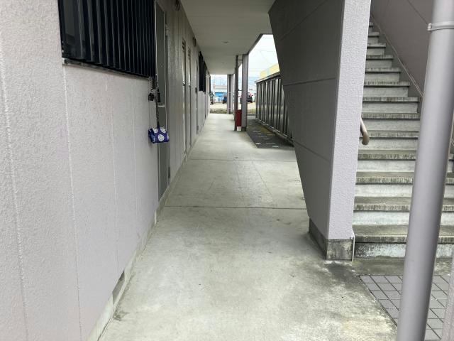 エントランス　エントランス部分