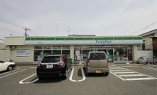 コンビニ　ファミリーマート八王子堀之内店（コンビニ）まで237m