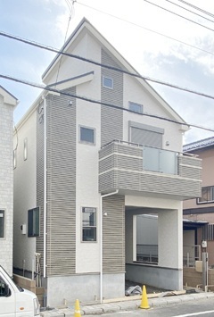建物外観　２０２１年２月撮影【新築当時】