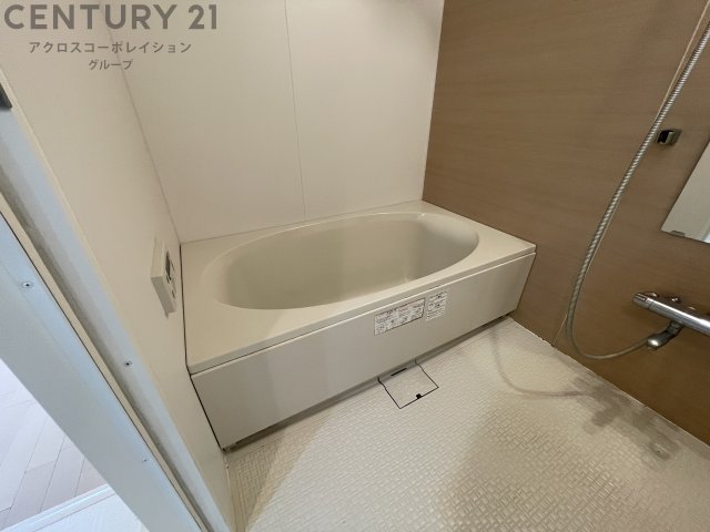 バス・シャワールーム　浴室乾燥付きのバスルーム♪