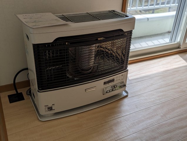 その他設備　FFストーブ付き。（オイルサーバー有）