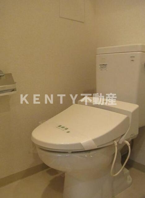 トイレ　清潔感のあるトイレです