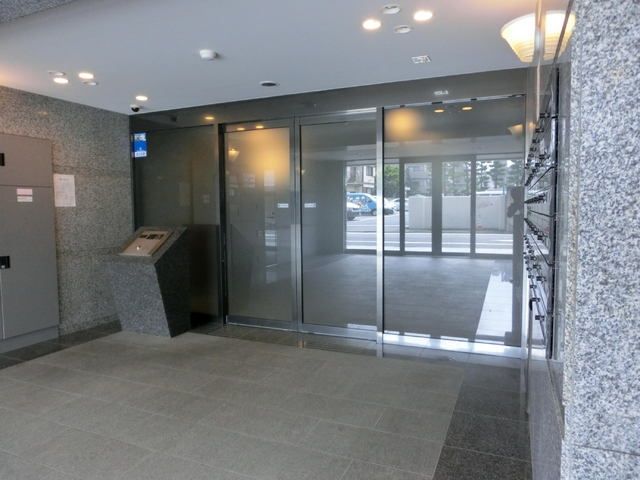 エントランス　★オートロックです★