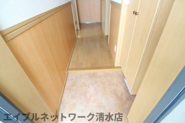 玄関　明るい玄関です