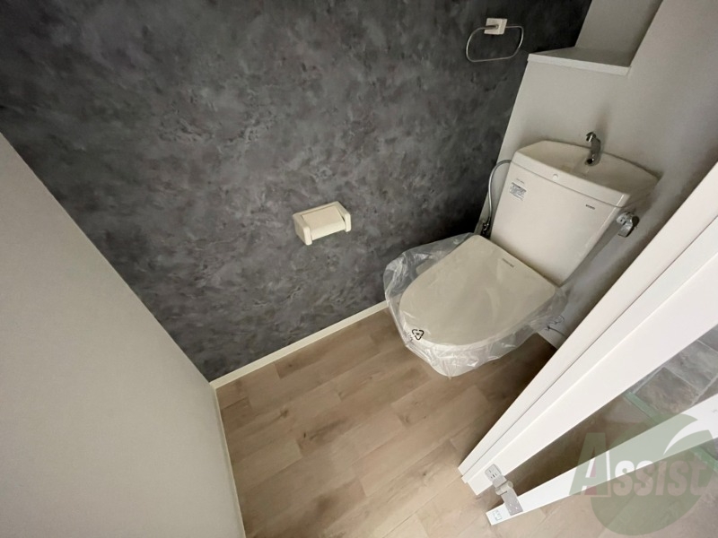 トイレ　トイレです。ウォシュレット付を探している方、おすすめです。
