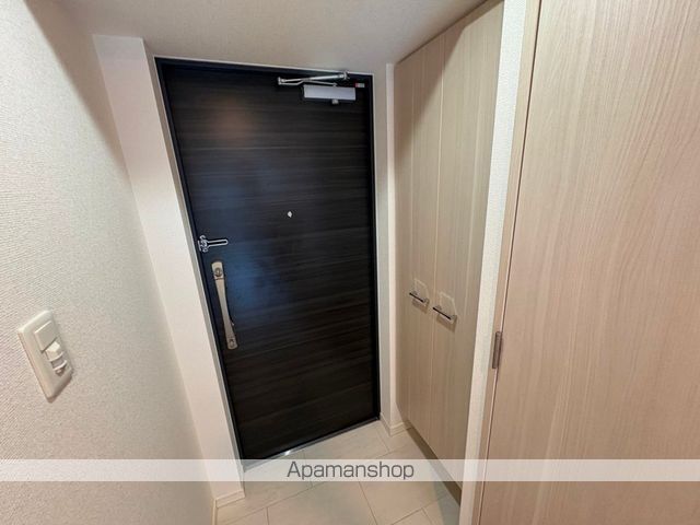 SーRESIDENCE新大阪Ridenteの玄関写真