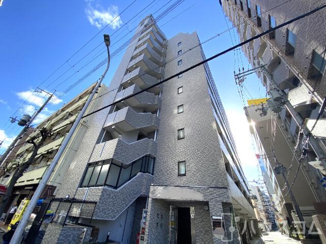 建物外観　ＪＲ線・御堂筋線まで徒歩４分！