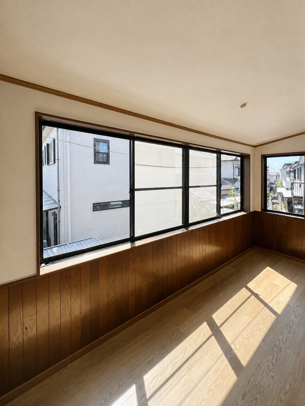 土入戸建の内装写真