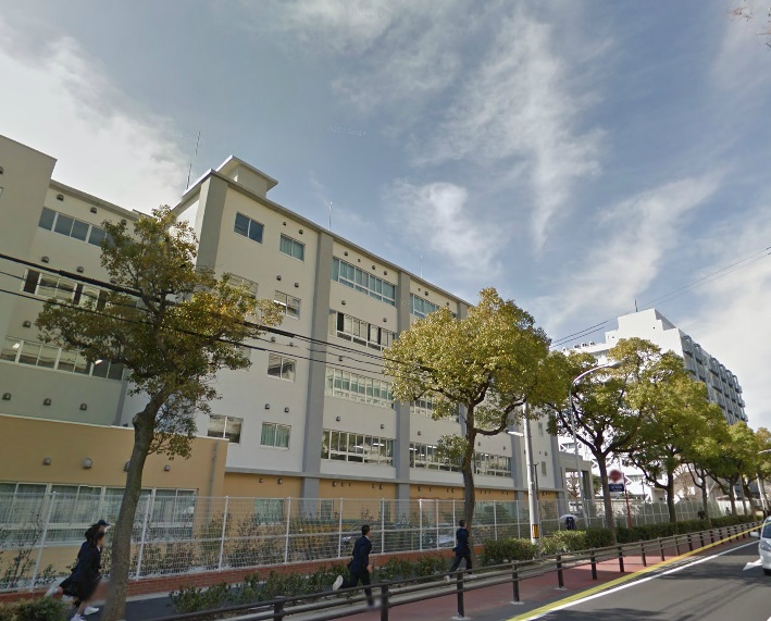 中学校　湊翔楠中学校（中学校）まで679m