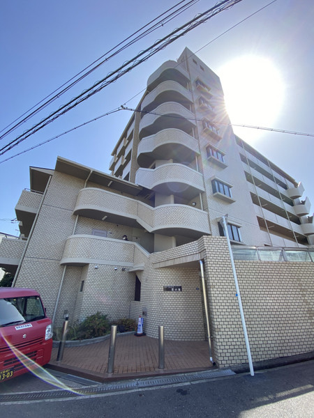 阪急宝塚線 岡町駅 徒歩17分 築38年