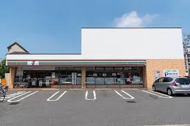 コンビニ　セブンイレブン葛飾四つ木4丁目店（コンビニ）まで112m